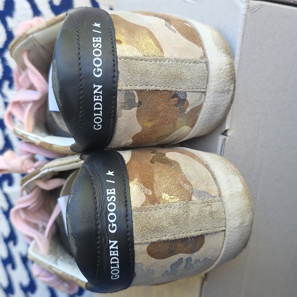 Golden Goose Camouflage Sneakers with Pink Accents - Picture 6 of 8